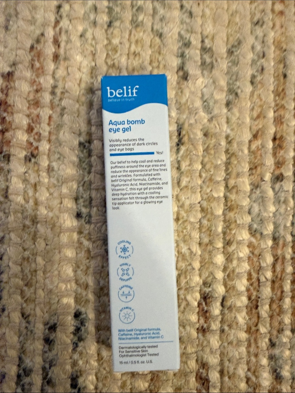 belif Aqua Bomb Eye Gel - White & Blue
